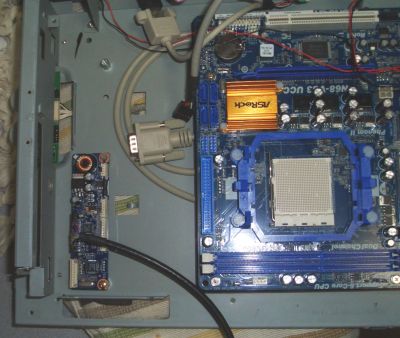 assem-mb5.jpg(29754 byte)