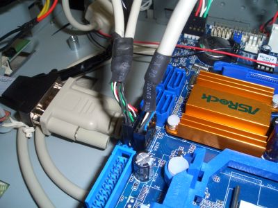 con-usb3.jpg(32127 byte)